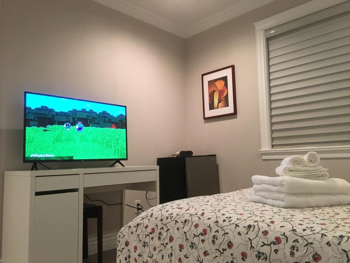 Lisa'S Home เบิร์นนาบี ภายนอก รูปภาพ