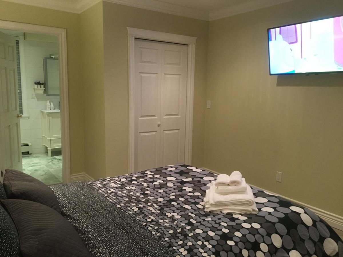 Lisa'S Home เบิร์นนาบี ภายนอก รูปภาพ