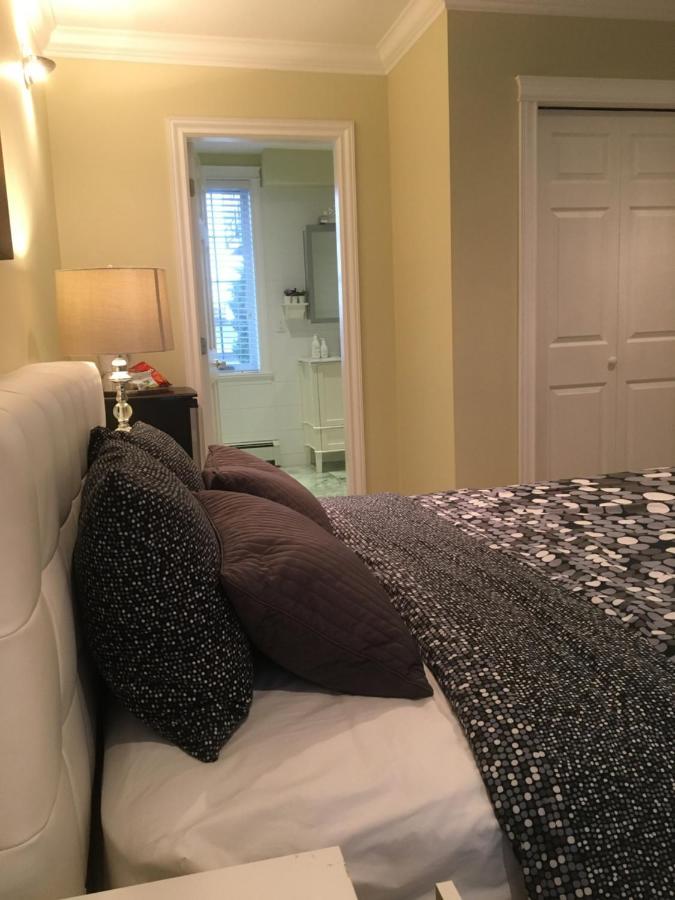 Lisa'S Home เบิร์นนาบี ภายนอก รูปภาพ